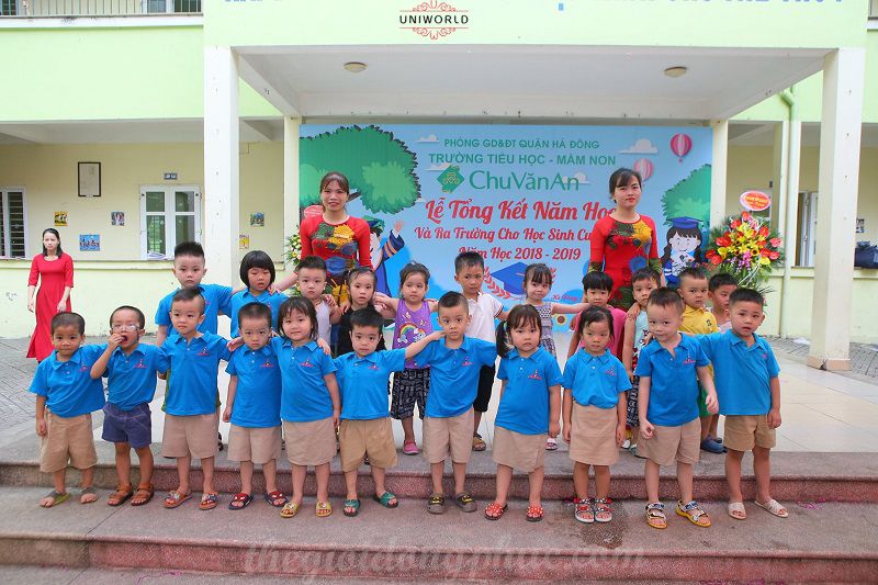 Đồng phục trường mầm non Chu Văn An