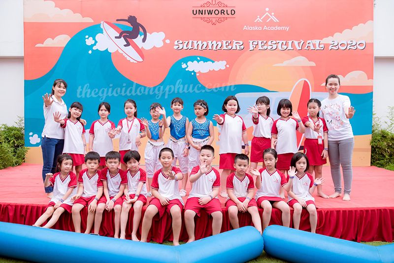 Đồng phục trường tiểu học Alaska Academy