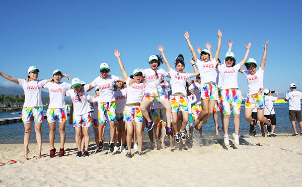 Đồng phục team building đi biển