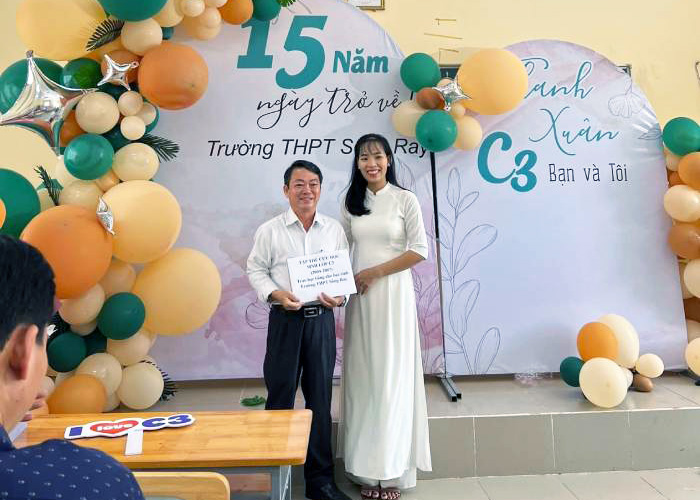 Bài phát biểu họp lớp xúc động