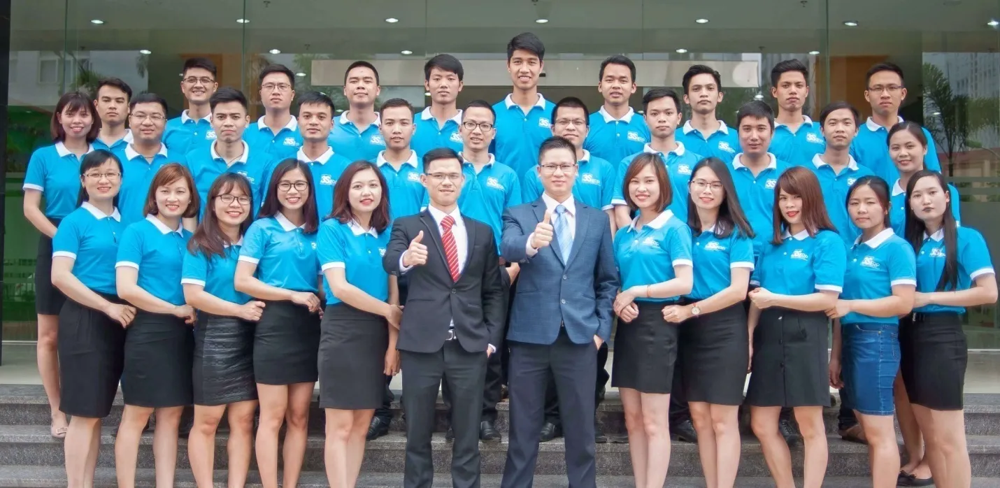 May đồng phục công ty giúp doanh nghiệp tiết kiệm chi phí quảng cáo